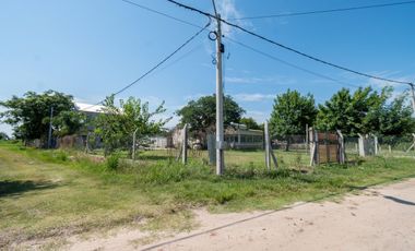 QUINTA CON PILETA Y GRAN TERRENO | ARROYO LEYES