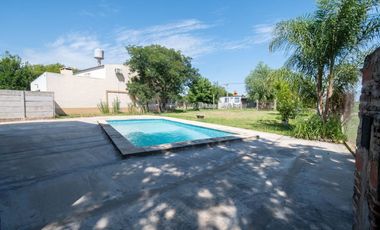 QUINTA CON PILETA Y GRAN TERRENO | ARROYO LEYES