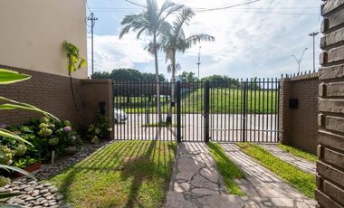 Venta Casa Excelente ubicación !! 4 Dormitorios