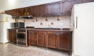 Venta Casa Excelente ubicación !! 4 Dormitorios