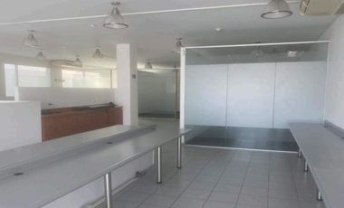 LOCAL RENTA EN PLAZA AV. DOMINGO DIEZ