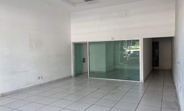 LOCAL RENTA EN PLAZA AV. DOMINGO DIEZ