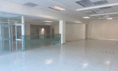 LOCAL RENTA EN PLAZA AV. DOMINGO DIEZ