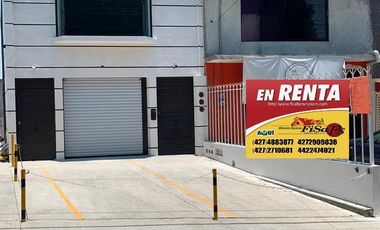 LOCAL EN RENTA PRIMER PISO AV. PLATON
