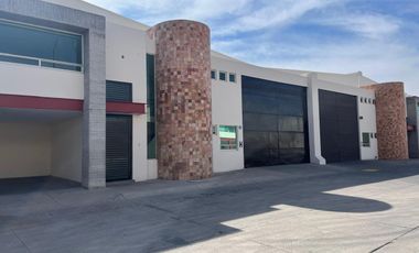 Bodega / Nave Industrial en renta en León