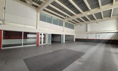 Bodega en renta de 2,409 m2 en Naucalpan