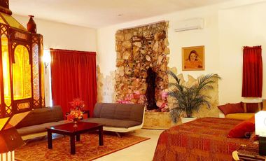 Castillo de Amor,  Casa amplia de 2 habitaciones  con estilo único a solo 200 m de la Playa en Playacar fase 1 P4491