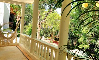 Castillo de Amor,  Casa amplia de 2 habitaciones  con estilo único a solo 200 m de la Playa en Playacar fase 1 P4491