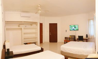 Castillo de Amor,  Casa amplia de 2 habitaciones  con estilo único a solo 200 m de la Playa en Playacar fase 1 P4491