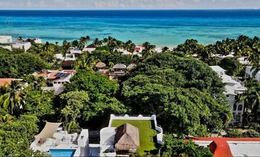 Castillo de Amor,  Casa amplia de 2 habitaciones  con estilo único a solo 200 m de la Playa en Playacar fase 1 P4491