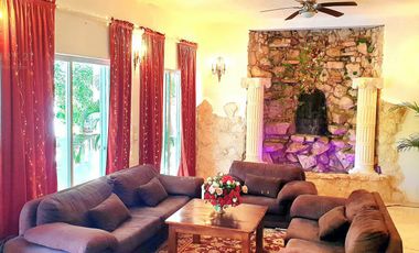 Castillo de Amor,  Casa amplia de 2 habitaciones  con estilo único a solo 200 m de la Playa en Playacar fase 1 P4491