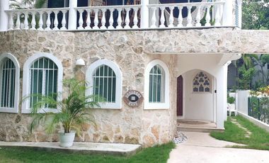 Castillo de Amor,  Casa amplia de 2 habitaciones  con estilo único a solo 200 m de la Playa en Playacar fase 1 P4491