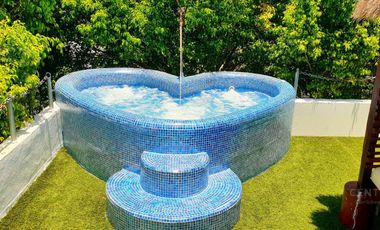 Castillo de Amor,  Casa amplia de 2 habitaciones  con estilo único a solo 200 m de la Playa en Playacar fase 1 P4491