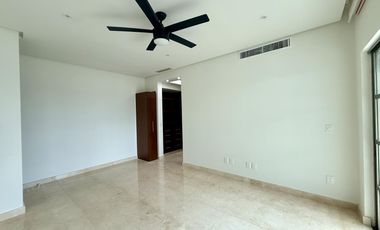 Casa en Renta en Novo Cancún con Vista al Mar – Sin Muebles