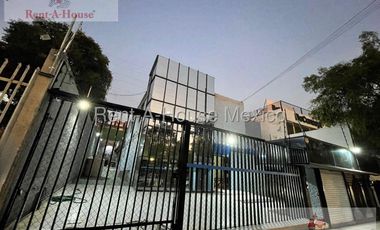 Edificio Comercial en Renta en Naucalpan de Juarez, Ciudad Satelite AM. 26-2425