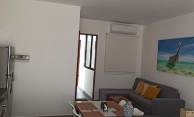 DEPARTAMENTO EN RENTA A 2 CUADRAS DE LA 5TA EN COSMOS 42 EN PLAYA DEL CAREMEN