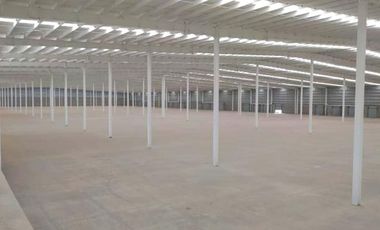 Bodega en renta de 2,119 m2 en Tultitlán