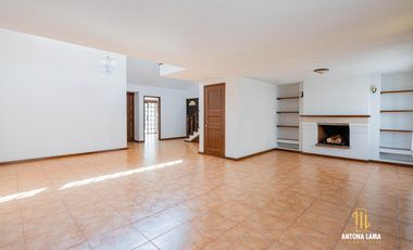 Casa en renta Fraccionamiento Jardines de Zavaleta