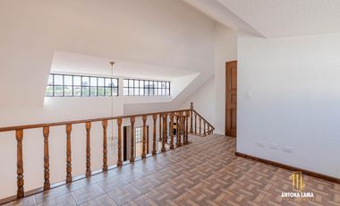 Casa en renta Fraccionamiento Jardines de Zavaleta