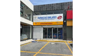 Local en renta sobre 11 sur y boulevard del niño poblano puebla