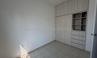 Cómoda Casa en Res, Héroes de Veracruz Col. Aeropuerto Ver.