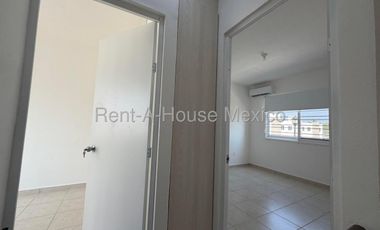Cómoda Casa en Res, Héroes de Veracruz Col. Aeropuerto Ver.