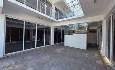 Local - Centro Jiutepec