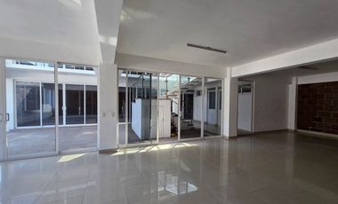 Local - Centro Jiutepec