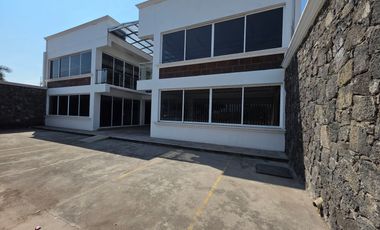 Local - Centro Jiutepec