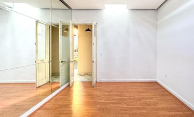 OFICINA EN RENTA EN VERSALLES COL CUAUHTEMOC 12 M2