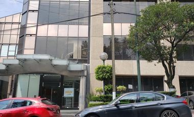 Edificio de oficinas/Comercial en renta en Lomas de Chapultepec de 1,400 m2