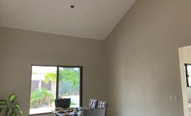 Venta - Renta Casa en Sitpach, Merida **PRECIO  NEGOCIAR**