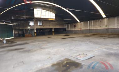 Nave Industrial en Renta en  Manantiales