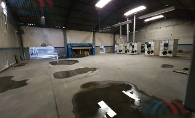 Nave Industrial en Renta en  Manantiales