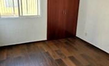 RENTA DE CASA EN HACIENDA DEL VALLE TOLUCA