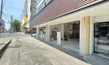 RENTA DE LOCAL COMERCIAL EN EJE CENTRAL LAZARO CARDENAS EN ESQUINA