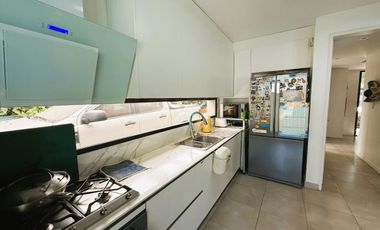 Casa 5 ambientes en venta, Santa maria de los oliv