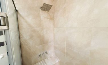 Casa 5 ambientes en venta, Santa maria de los oliv