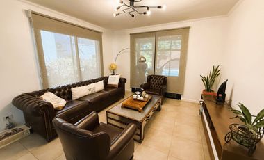 Casa 5 ambientes en venta, Santa maria de los oliv