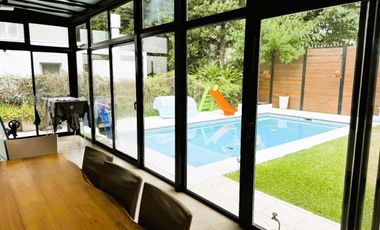 Casa 5 ambientes en venta, Santa maria de los oliv