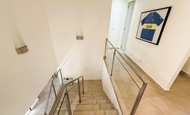 Casa 5 ambientes en venta, Santa maria de los oliv