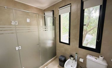 Casa 5 ambientes en venta, Santa maria de los oliv