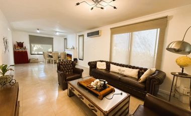 Casa 5 ambientes en venta, Santa maria de los oliv