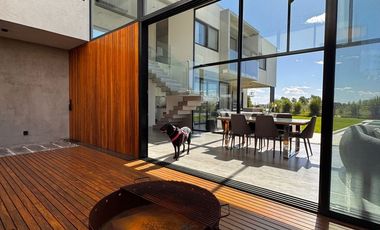 alquiler casa en terralagos canning