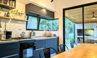 VENTA CASA 2 DORMITORIOS PILETA CAMPO TIMBÓ