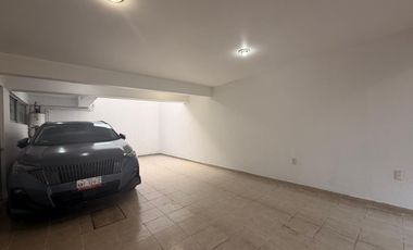 En Renta Casa en condominio