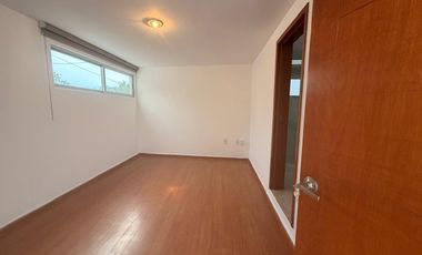 En Renta Casa en condominio