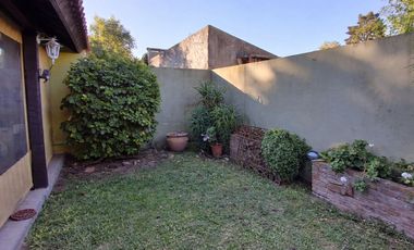 VENTA CASA 3 AMBIENTES APTO CREDITO