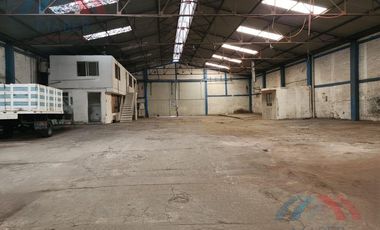 Nave Industrial en Renta en  Barrio San Matías