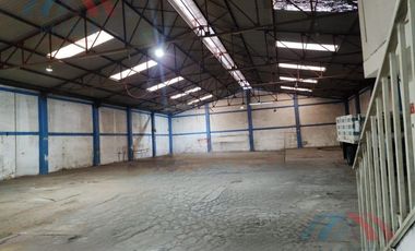 Nave Industrial en Renta en  Barrio San Matías